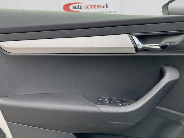 SKODA Karoq 1.5 TSI Selection DSG