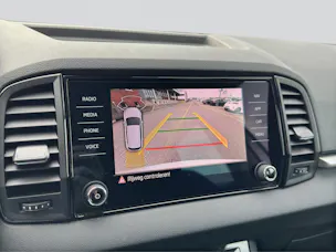 SKODA Karoq 1.5 TSI Selection DSG