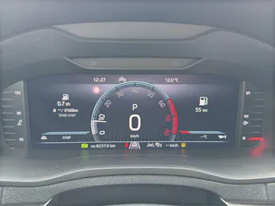 SKODA Karoq 1.5 TSI Selection DSG