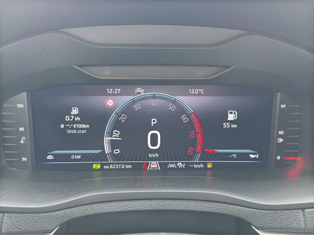 SKODA Karoq 1.5 TSI Selection DSG