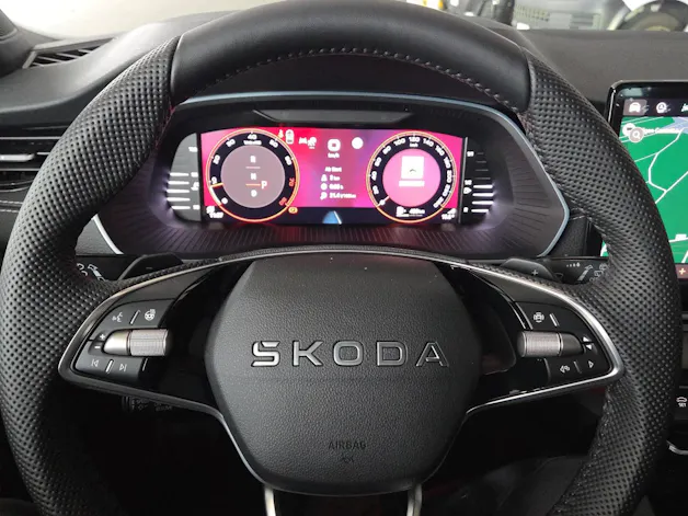SKODA Octavia Combi 2.0 TSI DSG Dynamic 4x4