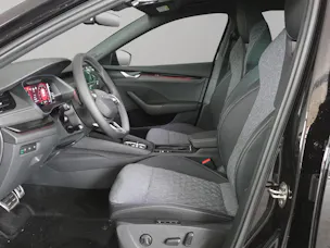 SKODA Octavia Combi 2.0 TSI DSG Dynamic 4x4
