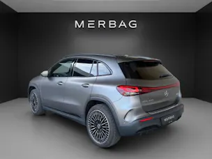 MERCEDES-BENZ EQA 300 AMG Line 4Matic