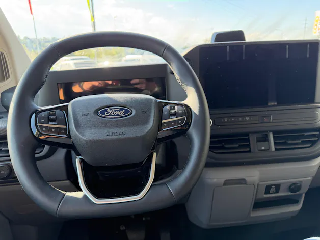 FORD Transit Custom Van 320 L1H1 Trend Automat