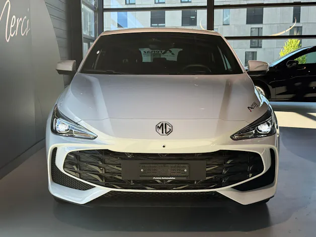MG 3 1.5 Hybrid Luxury Aut.