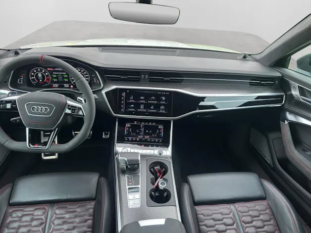 AUDI RS6 Avant 4.0 TFSI V8 Performance quattro