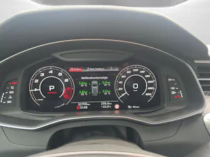AUDI RS6 Avant 4.0 TFSI V8 Performance quattro