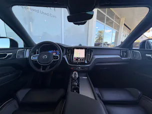 VOLVO XC60 T8 eAWD Ultimate Dark Geartronic