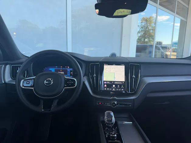 VOLVO XC60 T8 eAWD Ultimate Dark Geartronic