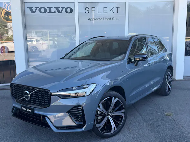 VOLVO XC60 T8 eAWD Ultimate Dark Geartronic