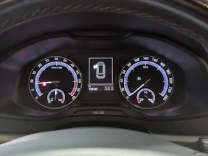 SKODA Karoq 2.0 TDI CR Ambition 4x4