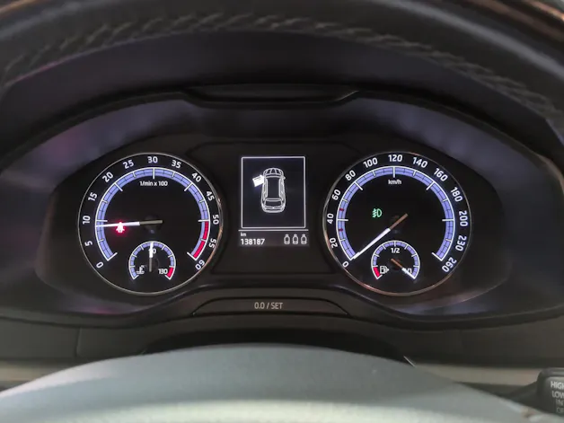 SKODA Karoq 2.0 TDI CR Ambition 4x4