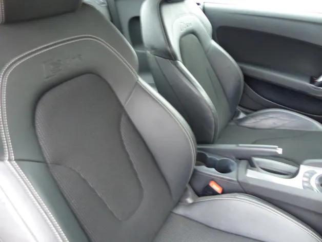 AUDI TT Coupé 2.0 TDI quattro