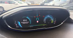 PEUGEOT 3008 225e Hybrid2 AllureP