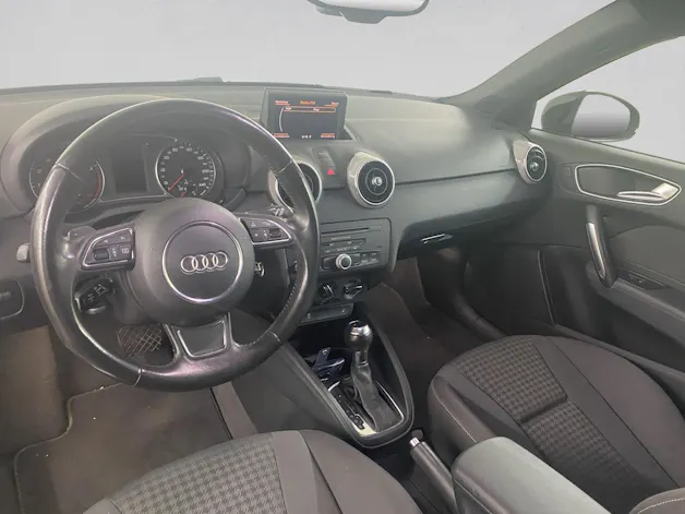 AUDI A1 1.4 TFSI Ambition S-tronic
