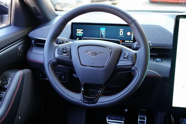 FORD Mustang MACH-E Premium AWD 88 kWh