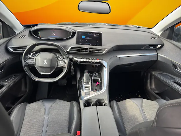 PEUGEOT 5008 1.6 Pure Tech Allure EAT8 "CARROSSERIE"