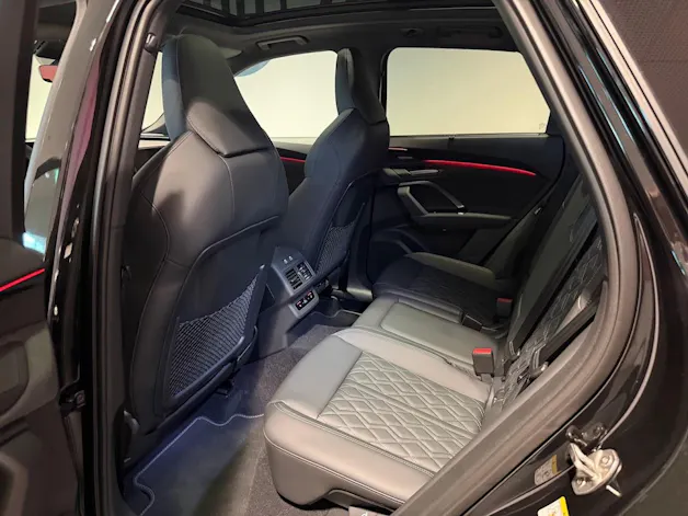 AUDI SQ5 TFSI quattro S-tronic