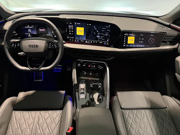 AUDI SQ5 TFSI quattro S-tronic