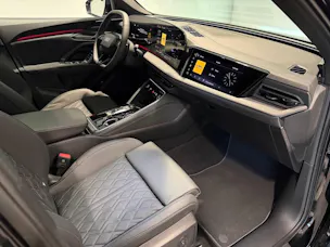 AUDI SQ5 TFSI quattro S-tronic