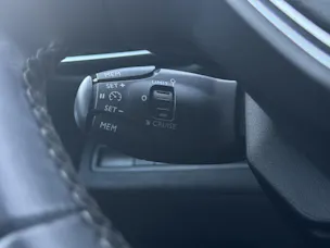 PEUGEOT 3008 1.6 THP Allure * PANORAMADACH * SITZHEIZUNG + ELEKTRISCHE SITZE * KAMERA VORNE UND HINTEN *