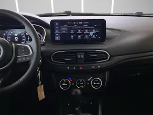 FIAT Tipo Hybrid 1.5 Swiss Edition Cross