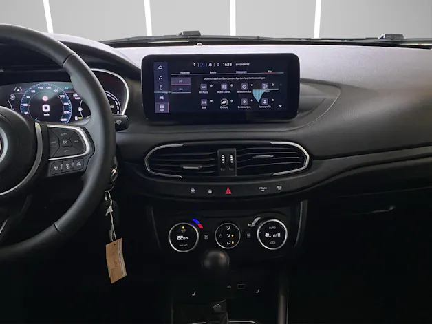 FIAT Tipo Hybrid 1.5 Swiss Edition Cross