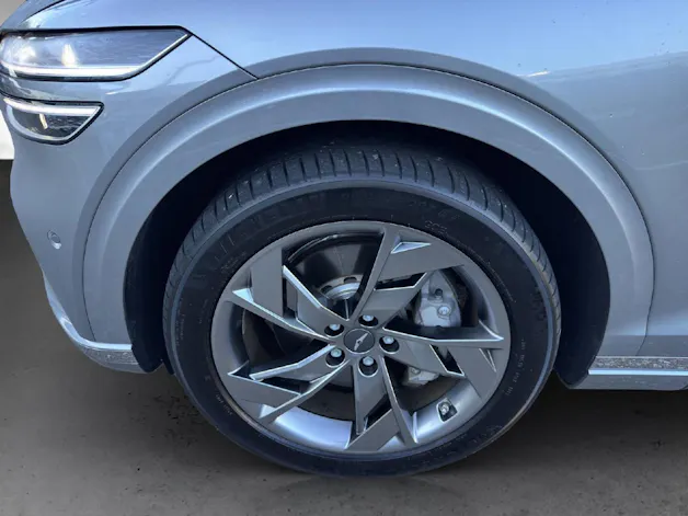Genesis GV70 Dual Motor Sport AWD