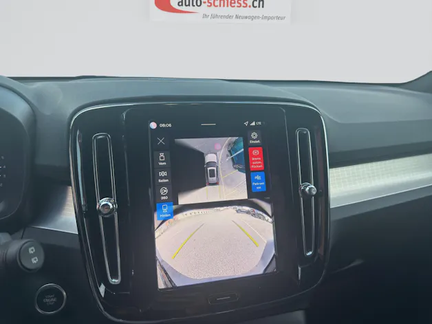 VOLVO XC40 B3 Benzin Mild Hybrid Plus Black Edition DCT