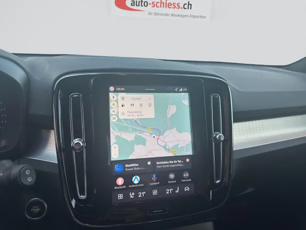 VOLVO XC40 B3 Benzin Mild Hybrid Plus Black Edition DCT
