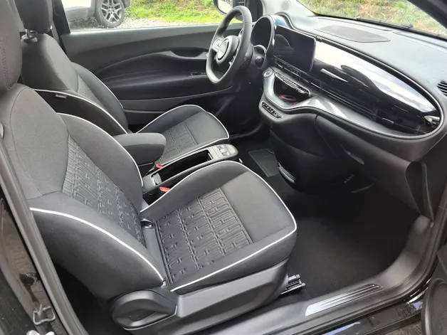 FIAT 500 electric 87 kW Swiss Edition