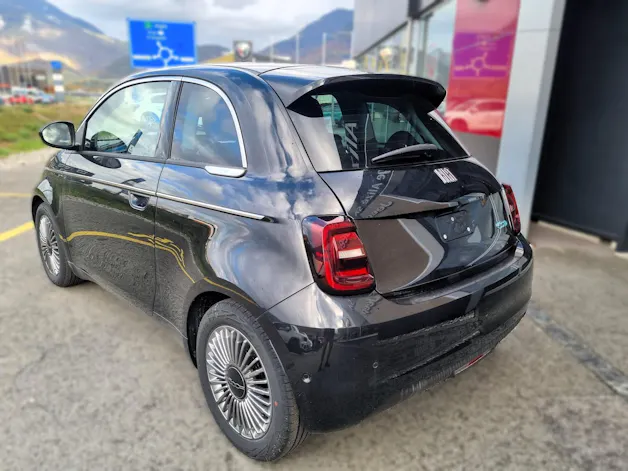 FIAT 500 electric 87 kW Swiss Edition