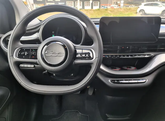 FIAT 500 electric 87 kW Swiss Edition