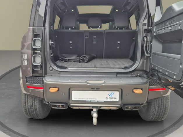 Land Rover Defender 110 635 V8 4.4 Octa AT8