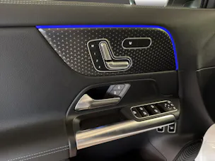 MERCEDES-BENZ GLA 250 e with EQ Hybrid Technology EQ-Star