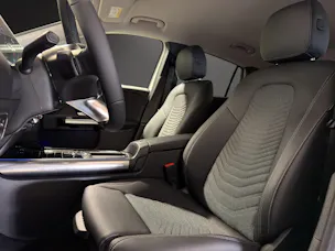 MERCEDES-BENZ GLA 250 e with EQ Hybrid Technology EQ-Star