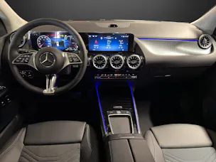 MERCEDES-BENZ GLA 250 e with EQ Hybrid Technology EQ-Star