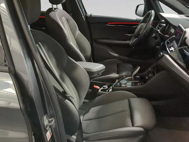 BMW 218i Active Tourer DKG Sport Line