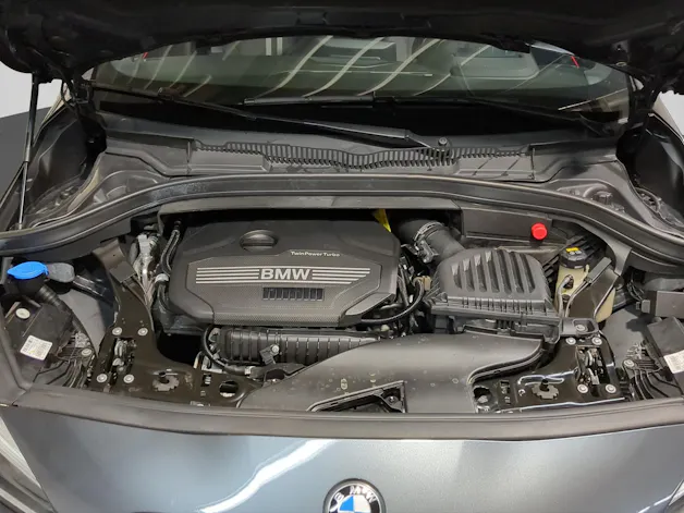 BMW 218i Active Tourer DKG Sport Line