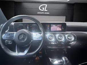 MERCEDES-BENZ A 200 AMG Line