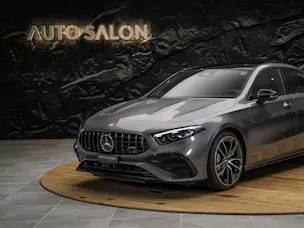 MERCEDES-BENZ A35 AMG 4Matic+ 8G-DCT *Panorama*Burmester*Abstandsregler*