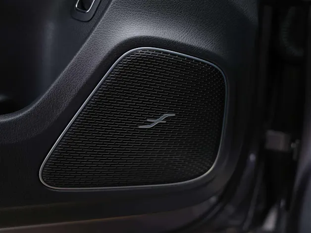 MERCEDES-BENZ A35 AMG 4Matic+ 8G-DCT *Panorama*Burmester*Abstandsregler*