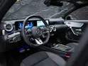 MERCEDES-BENZ A35 AMG 4Matic+ 8G-DCT *Panorama*Burmester*Abstandsregler*
