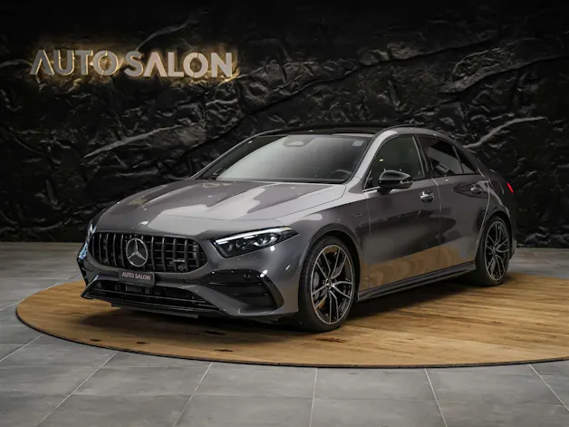 MERCEDES-BENZ A35 AMG 4Matic+ 8G-DCT *Panorama*Burmester*Abstandsregler*