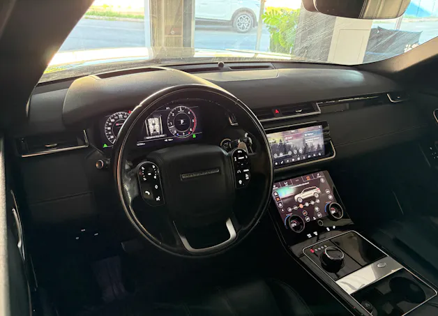 Land Rover Range Rover Velar R-Dynamic D 300 HSE Automatic