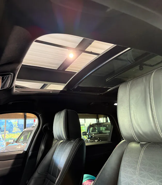 Land Rover Range Rover Velar R-Dynamic D 300 HSE Automatic
