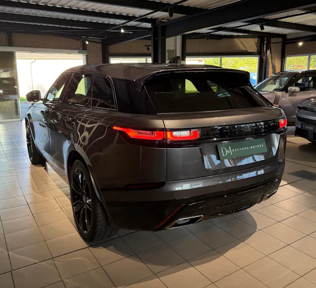 Land Rover Range Rover Velar R-Dynamic D 300 HSE Automatic