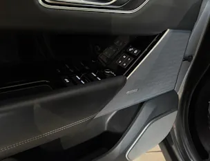 Land Rover Range Rover Velar R-Dynamic D 300 HSE Automatic