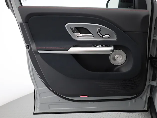 MERCEDES-BENZ GLB 350 85kWh EQ 4 Matic