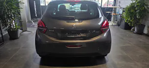 PEUGEOT 208 1.2 PureTech Allure EAT6